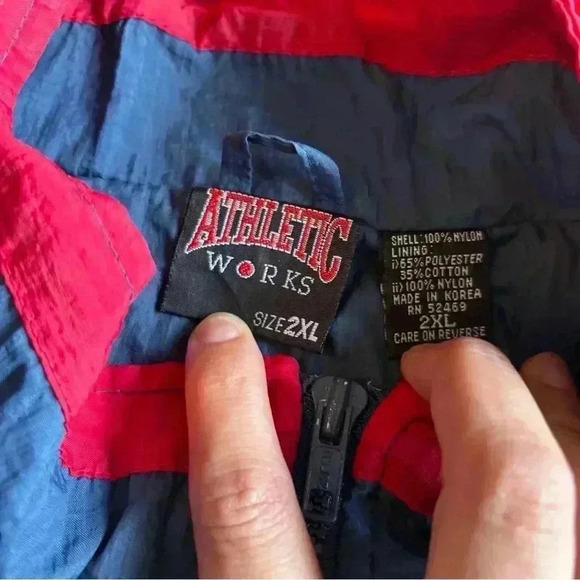 Vintage 90s Windbreaker Navy Striped Jacket Men’s 2XL Athletic Works 100% Nylon - Picture 4 of 7